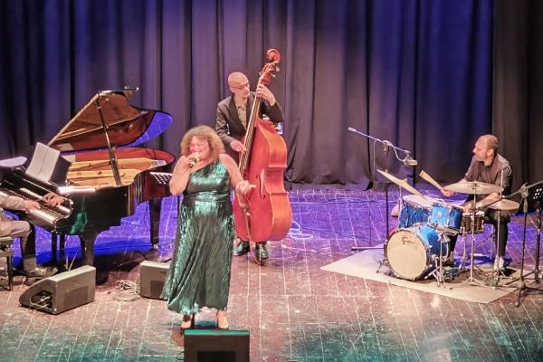 Un weekend di successo tra grande jazz internazionale e teatro brillante